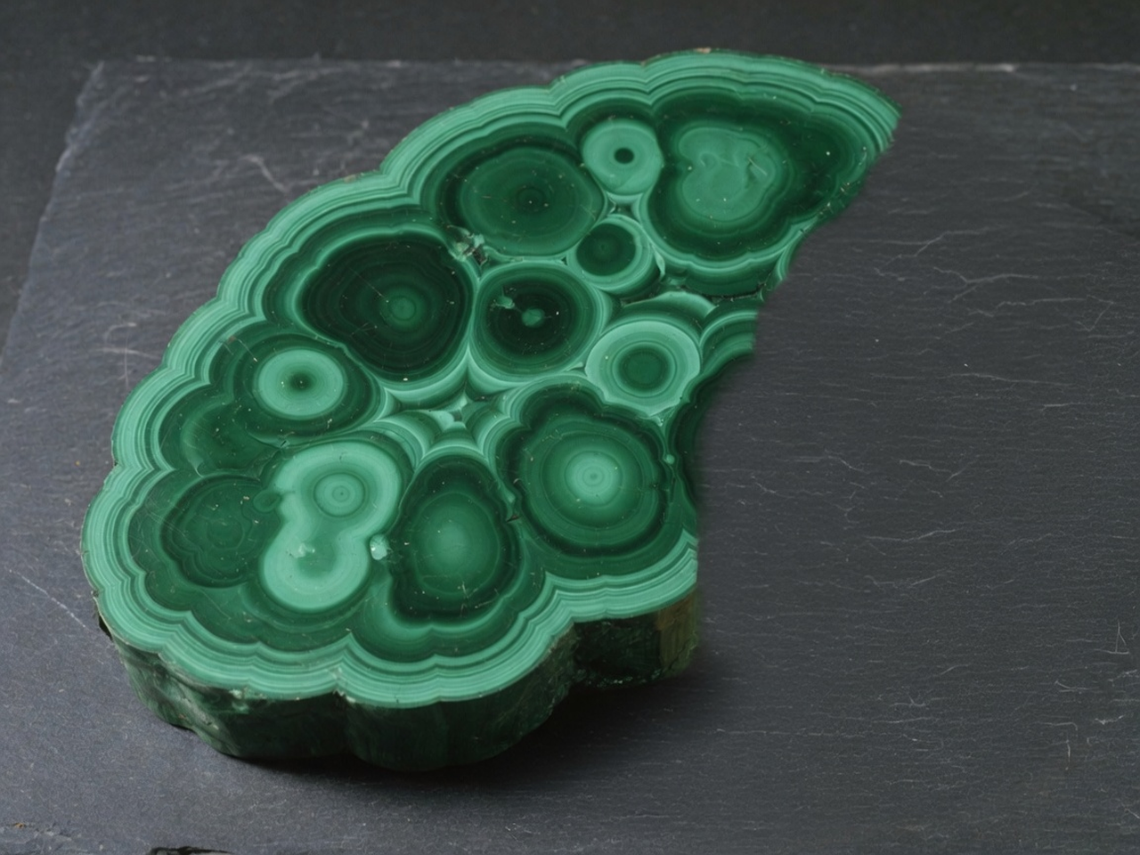 Banded malachite